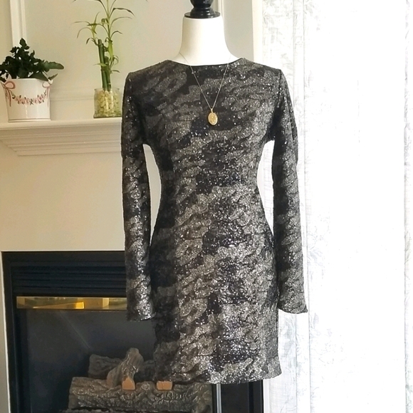 Guess Los Angeles Sequin Long Sleeve Dress - Picture 1 of 10